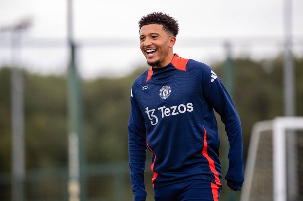 Jadon Sancho - Tài Năng Vẫn Còn Đang Ẩn Mình Khám Phá Bên Trong Một Ngôi Sao Chưa Tỏa Sáng